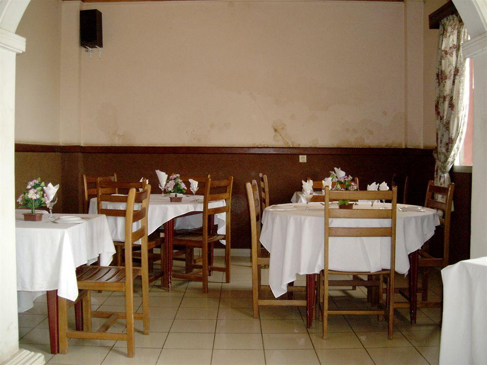 Hotel Relais Saint Jacques Yaoundé Exteriér fotografie