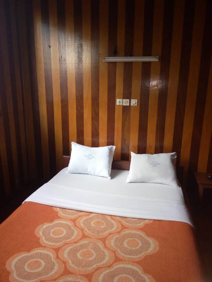 Hotel Relais Saint Jacques Yaoundé Exteriér fotografie